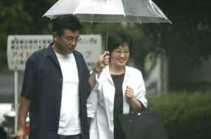 おばさん化した山口百恵の現在｜写真・病気・収入と住まいを総整理