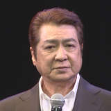 山川豊の奥さんはどんな人?結婚から熟年離婚・子供と現在の家族関係まで解説