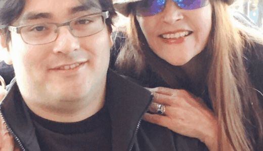 布施マクシミリアンの現在と年齢まとめ｜仕事や家族関係もまとめて解説