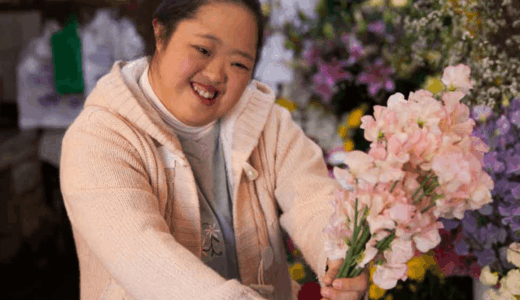 金澤翔子の年収が高い理由を作品値段と活動実績から詳しく解説